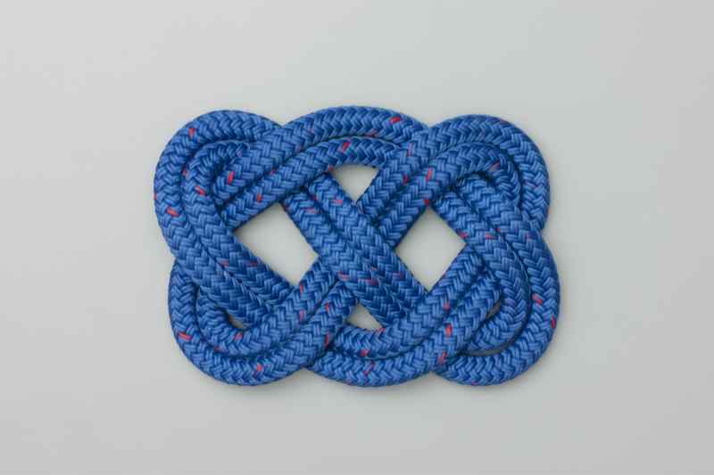 Animation: Celtic Knot Tying Celtic Knot, Step-by-Step Animation